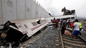 tren descarrilado santiago 3